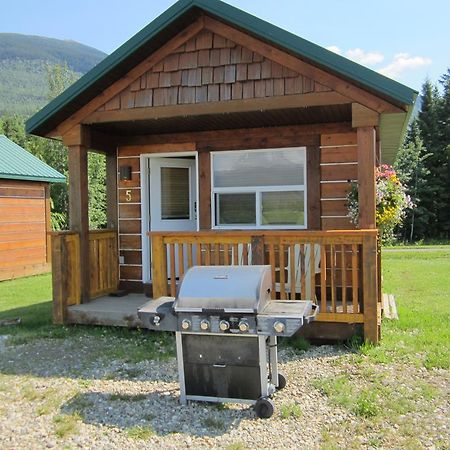Beaver Creek Lodge And Cabins McBride Camera foto
